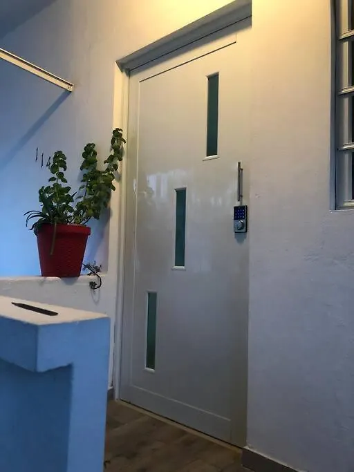 Nyaraló Spacius 4Br Home In Trendy Loiza St, Near Beach San Juan